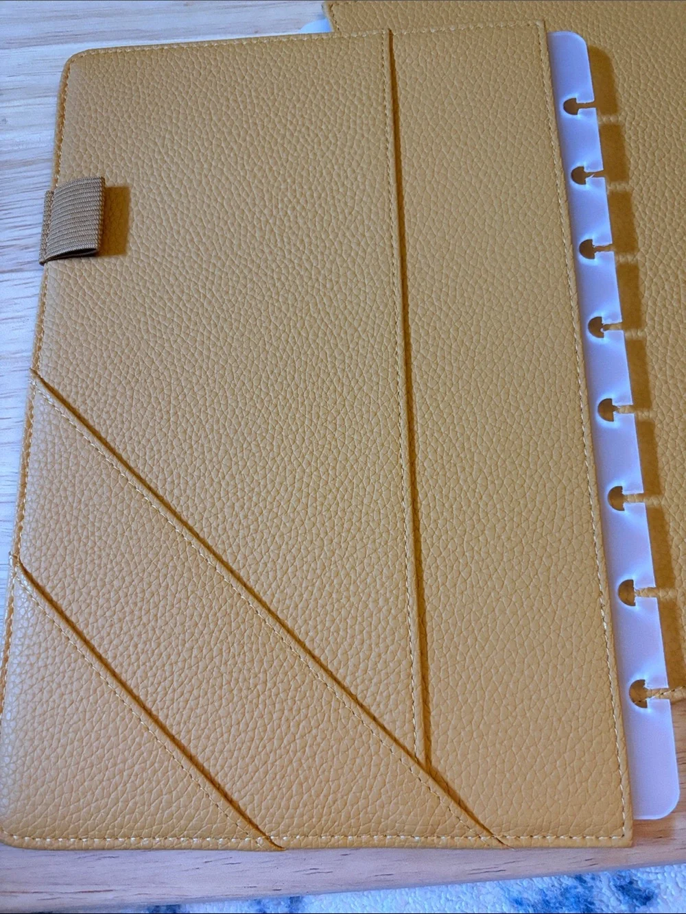 Jane’s Agenda Snap in Cover Saffron Yellow - Jr Discbound